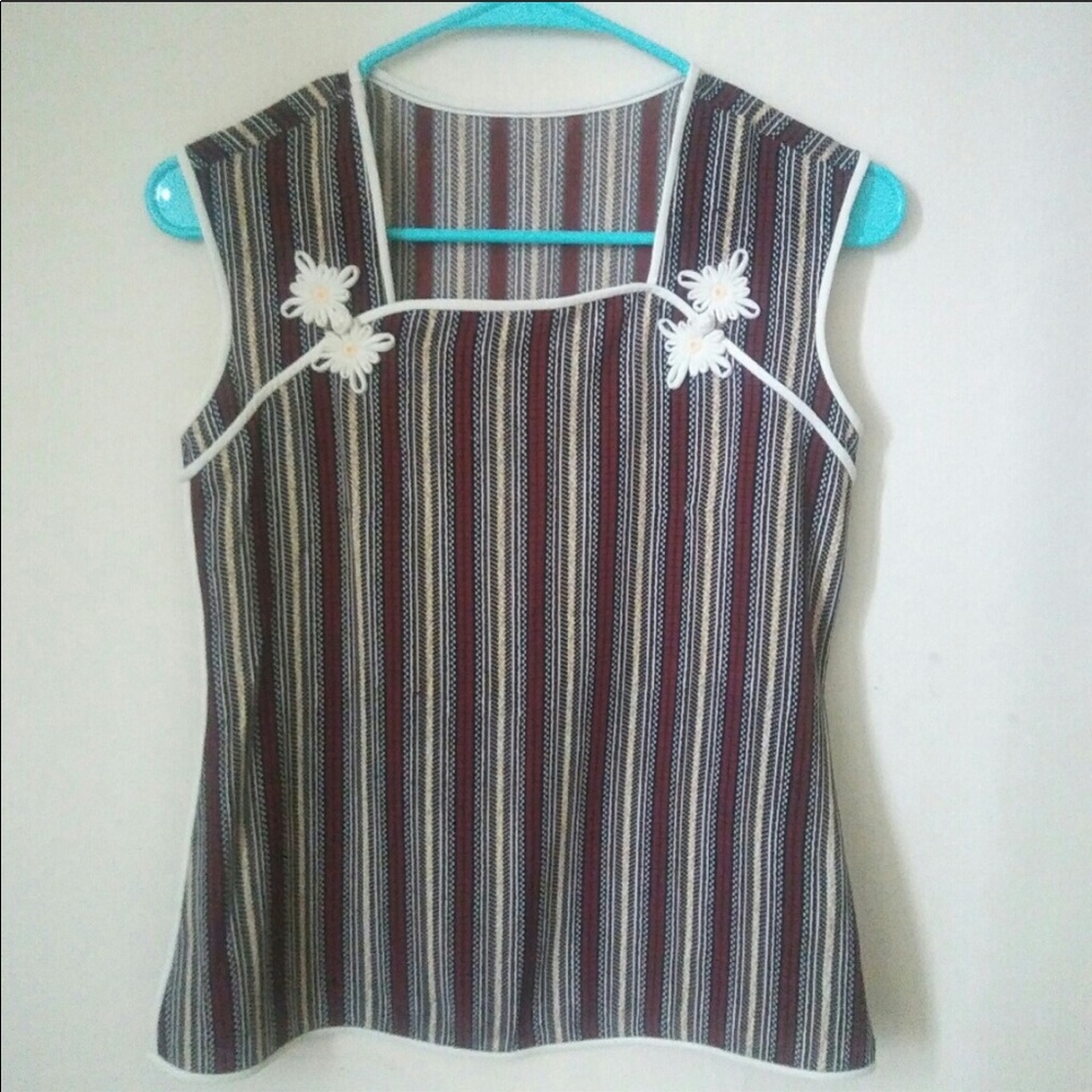 VINTAGE- size XS to S geisha shirt